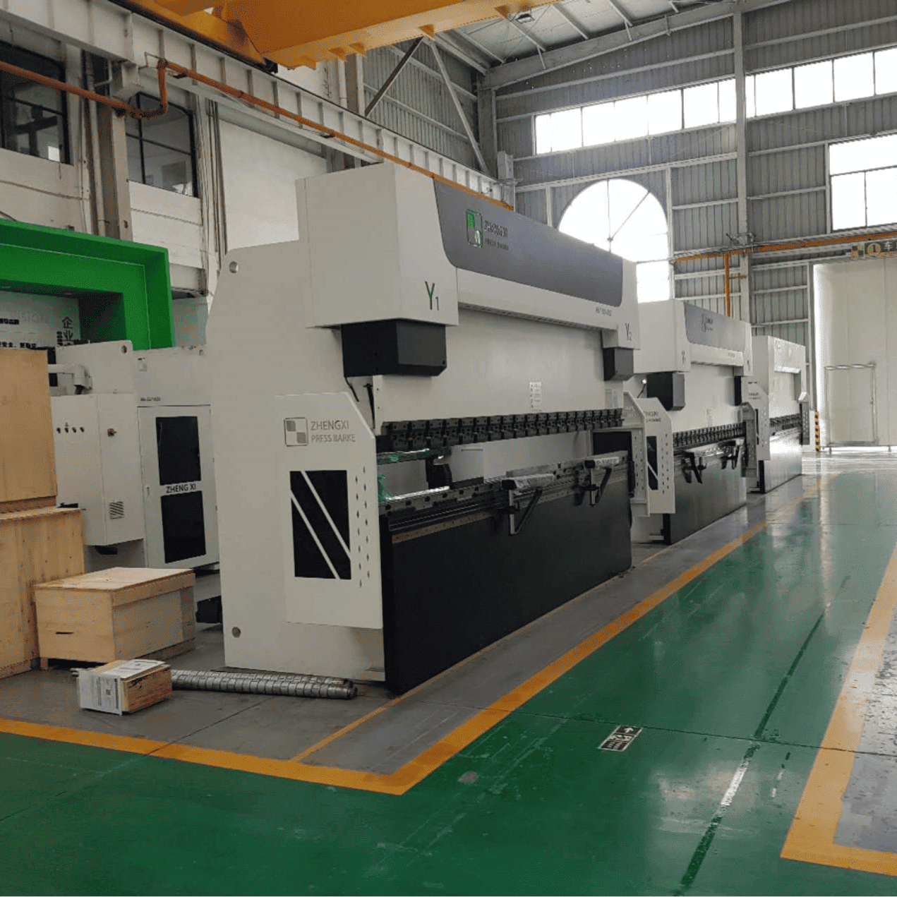 Гидравлический листогибочный пресс серии HB Листогибочный пресс серии HB