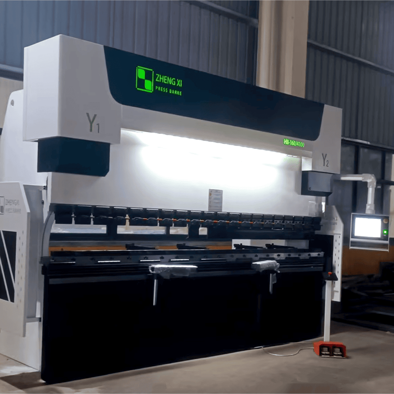 Гидравлический листогибочный пресс серии HB Листогибочный пресс серии HB