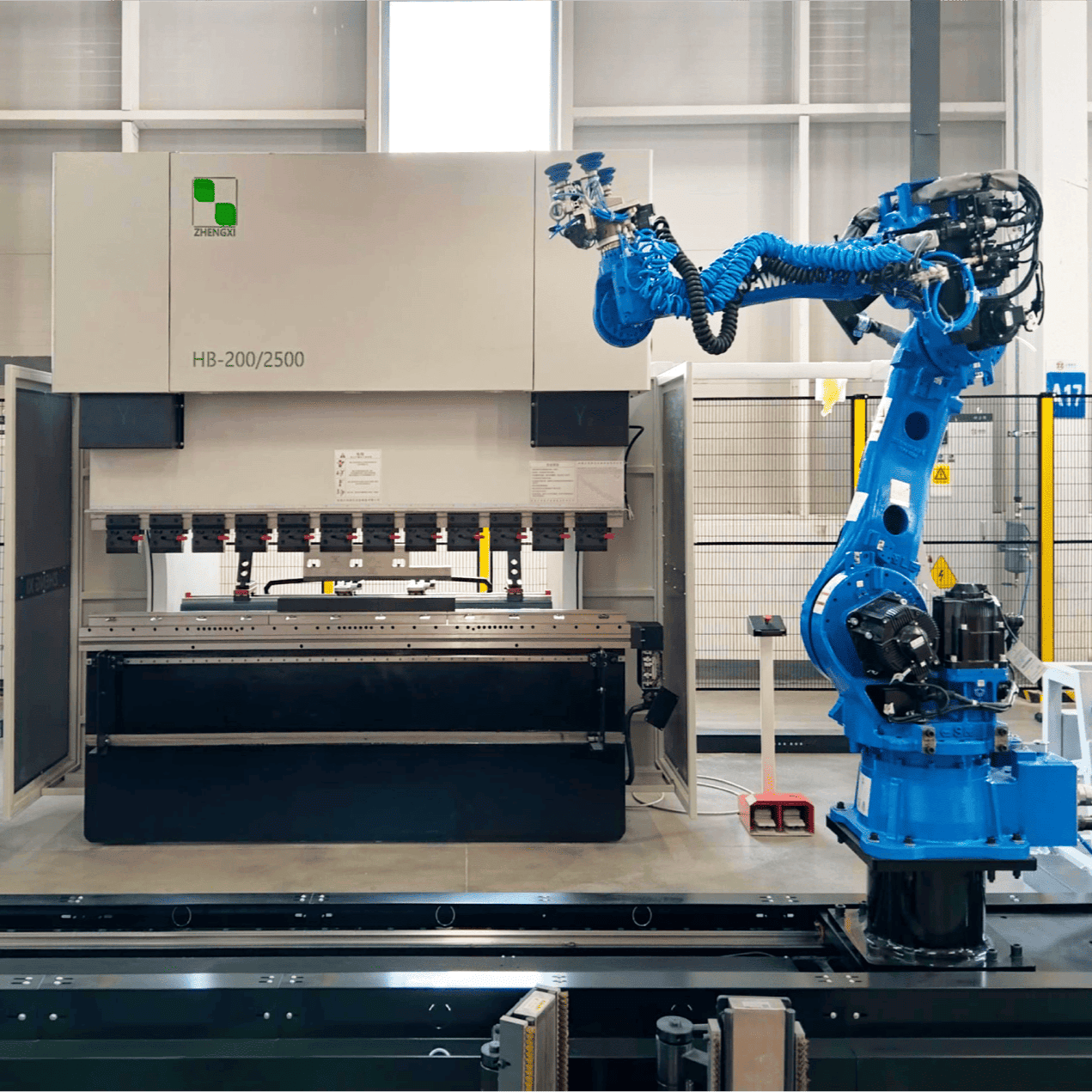 Гидравлический листогибочный пресс серии HB Листогибочный пресс серии HB