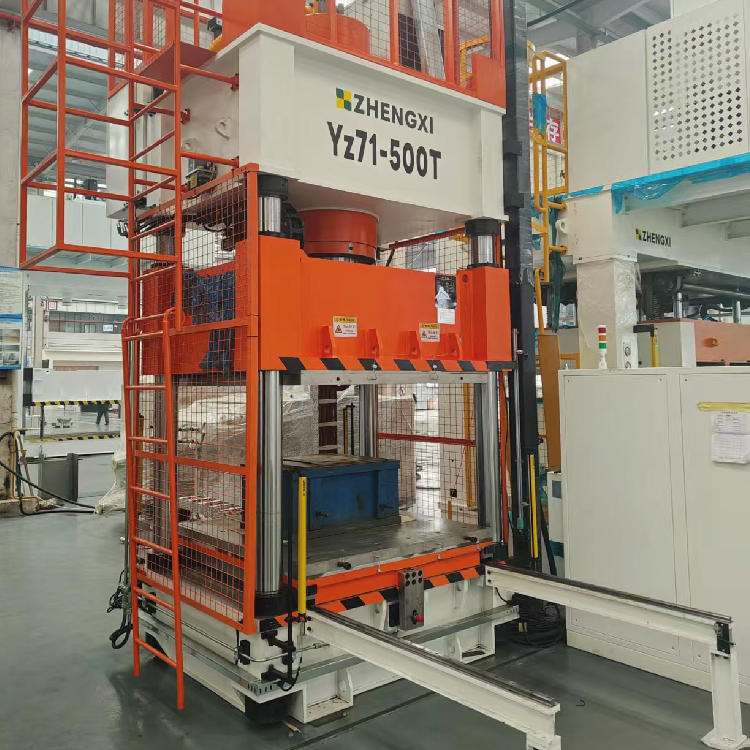 Пресс многослойный с нагревом Гидравлический пресс многослойный с нагревом